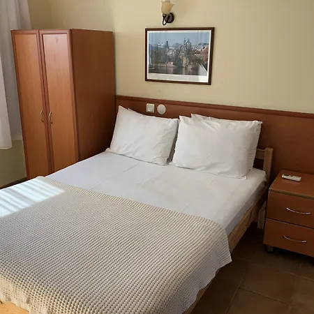 アパートホテル Ten Apart Hotel 3*